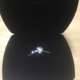 【JEWELRY  KAMATA(ジュエリーかまた)の口コミ】 婚約指輪に対しては、ギラギラしすぎていて着けていくところがない、普段…