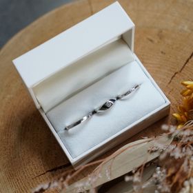 【THREE TREES(スリーツリーズ)の口コミ】 手作りできる結婚指輪があると知り、お店の雰囲気も素敵で他店舗を検討す…