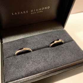 【ラザール ダイヤモンド(LAZARE DIAMOND)の口コミ】 ウェーブのデザインが好みだったのですが、自分の手の形的に似合わないと…