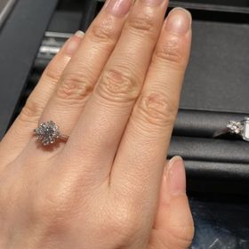 【エクセルコダイヤモンド(EXELCO DIAMOND)の口コミ】 デザインが豊富で、日本人に合う物もたくさんあります。つけ心地もとても…