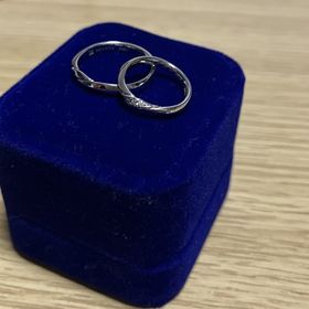 【ENUOVE(イノーヴェ)の口コミ】 ウェーブタイプの指輪を探していて、付けた時に一目惚れして即決でした！…