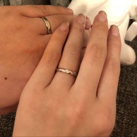 【canal4℃(カナルヨンドシー)の口コミ】 シンプルで細みなデザインがよく
2つのタイプで悩み、よりシンプルなタイ…