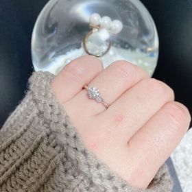 【TASAKI(タサキ)の口コミ】 デザインです。もともと海外ブランドの指輪を旦那さんが検討してくれてい…