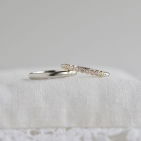 【hitotsuchi(ヒトツチ)の口コミ】 複数のお店を見た結果、夫はリング幅に強いこだわりがあり、私はできれば…