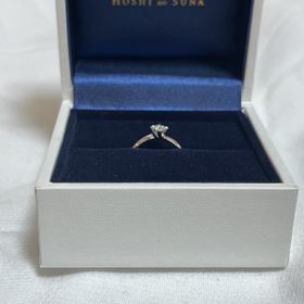 【HOSHI no SUNA 星の砂(ほしのすな)の口コミ】 婚約指輪はダイヤが一粒のシンプルなものがいいと思っていました。こちら…