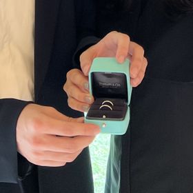 【ティファニー(Tiffany & Co.)の口コミ】 結婚指輪はずっとつけるものなので、シンプルで飽きのこないものが良いか…