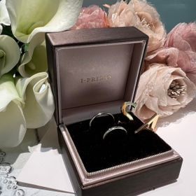 【アイプリモ(I-PRIMO)の口コミ】 服に合わせやすくシンプルなものを探していました。どのような場面にも合…