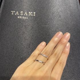 【TASAKI(タサキ)の口コミ】 シンプルですが、指に馴染みとても綺麗でした。
シンプルなデザインが好き…