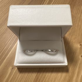 【SiRUSi(シルシ)】の口コミ 先にInstagramである程度目星をつけた状態でした。
店頭で色々見...