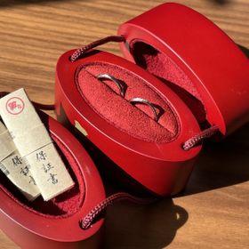 【ひなの口コミ】 ブランドは気にせずデザイン重視で探しました。
付け心地や着用時の雰囲気…