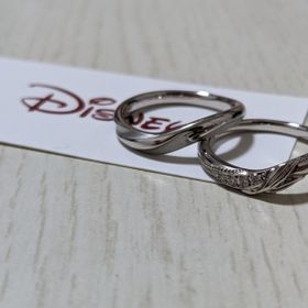 【ケイウノ ブライダル(K.UNO BRIDAL)の口コミ】 彼女がディズニー好きということもあり、ウォルトディズニー社から、公式…