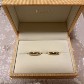 【ケイウノ ブライダル(K.UNO BRIDAL)の口コミ】 シンプルなデザインを探していました。曲げたり宝石を入れたりするつもり…
