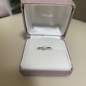 【ジュエリーツツミ(JEWELRY TSUTSUMI)の口コミ】 小さすぎない存在感のある本物のダイヤモンドで、かついつも着けられるよ…