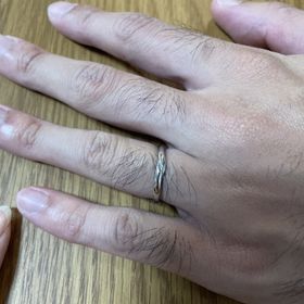 【アイプリモ(I-PRIMO)の口コミ】 指の形状や長さを測って似合うデザインをいくつか提案していただき、理想…