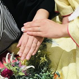 【COLANY(コラニー)の口コミ】 さりげないリボンに心ときめき一目惚れでした。
オプションで、左側に１つ…