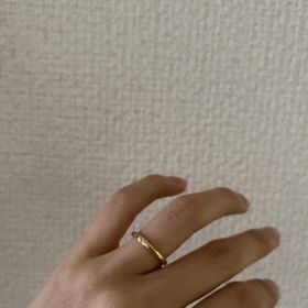 【ヴァンドーム青山(VENDOME AOYAMA)の口コミ】 シンプルで細い華奢な指輪を探していました。お買い物など遊ぶときに他の…