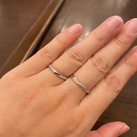 【アイプリモ(I-PRIMO)の口コミ】 色々な指輪を試着させてもらいました。その中でも2人ともが似合って、気に…
