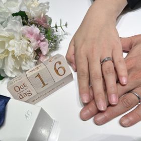 【4℃ BRIDAL(ヨンドシーブライダル)の口コミ】 色々見せてもらいましたが、デザインに一目惚れしてこの一目惚れした商品…