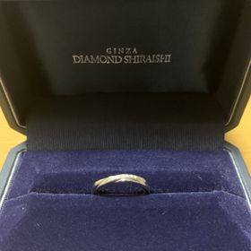 【銀座ダイヤモンドシライシの口コミ】 最初はシンプルなデザインがいいと思いましたが、なんこか試着していると…