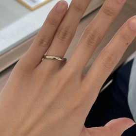 【BIJOUPIKO(ビジュピコ)の口コミ】 セミオーダーでしたが価格が安かったです。指輪の形、素材、太さ、ダイヤ…