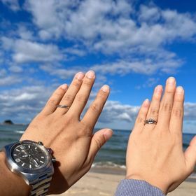 【アイプリモ(I-PRIMO)の口コミ】 他の方と被らないようなデザインで探していた時、少し動きもあり、どの角…