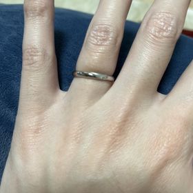 【ケイウノ ブライダル(K.UNO BRIDAL)の口コミ】 セミオーダーでデザインを決めることができ、個性的な指輪を作ることがで…