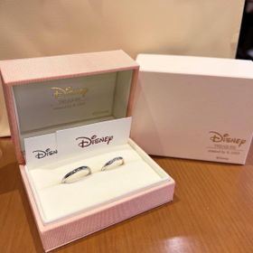 【ケイウノ ブライダル(K.UNO BRIDAL)の口コミ】 プラチナとピンクゴールドがミックスされたデザインがとても珍しいと思い…