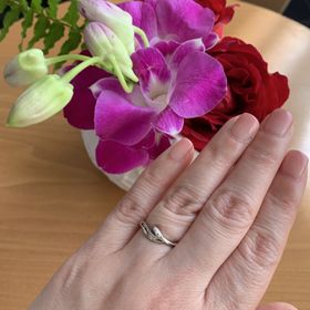 【萬時(Manji)の口コミ】 シンプルなものから個性的なものまで幅広いデザインがあり、指輪選びに受…