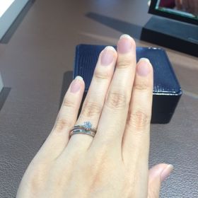 【Ponte Vecchio(ポンテヴェキオ)の口コミ】 リフォーム用のデザイン枠の中から婚約指輪に相応しいものを見せていただ…