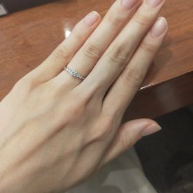 【SANJI(サンジ)の口コミ】 婚約指輪は特別な日に着用する予定のため、華やかなものにしようと決めて…