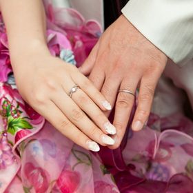 【銀座ダイヤモンドシライシの口コミ】 リング自体がまっすぐでないものを探していて、自分の指につけた感じ一番…