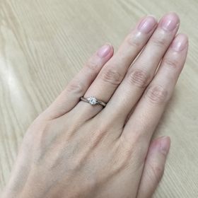 【アイプリモ(I-PRIMO)の口コミ】 綺麗なウェーブがかかっていてプラチナの高級感を感じる所がお気に入りで…