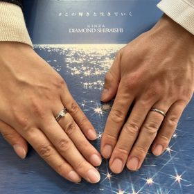 【銀座ダイヤモンドシライシの口コミ】 質の良いダイヤモンドと、大きさが決め手でした。
また、アフターサービス…