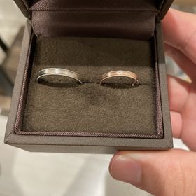 【CHER LUV(シェールラブ)の口コミ】 シンプルめなデザインと色と質感で決めました。

もともとアンティークな…