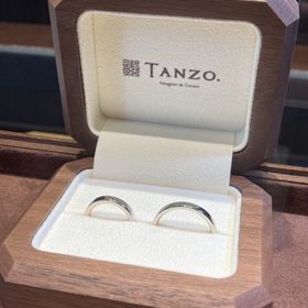 【TANZO.(鍛造指輪)の口コミ】 婚約指輪未購入のため、結婚指輪はペアで品質高いものにしようと思い決め…