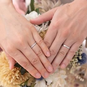 【銀座ダイヤモンドシライシの口コミ】 友人がつけていたことがきっかけで自分も欲しいと思ったエタニティリング…