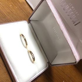 【ジュエリーツツミ(JEWELRY TSUTSUMI)の口コミ】 ダイヤが大きくて、リングも太めの指輪を探していました。他のブランドも…
