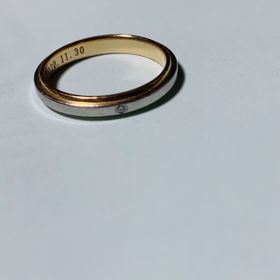 【アイプリモ(I-PRIMO)の口コミ】 主人の指輪は、プラチナでとてもシンプルなものですがシンプルながらに存…