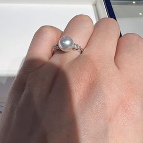 【MIKIMOTO(ミキモト)の口コミ】 大き過ぎず小さ過ぎず、リング幅にもちょうど良いボリュームのあるとても…