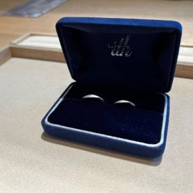 【ith(イズ)の口コミ】 様々な形状のリングを試着し、テクスチャを見せていただき、つくり手の職…