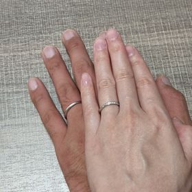 【銀座ダイヤモンドシライシの口コミ】 細身の指輪を希望していました！
他のブランドと比較しても、かなり細身だ…