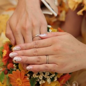 【杢目金屋(もくめがねや)の口コミ】 世界でひとつしかない模様を二人でつけられると言うこと。オーダーメイド…