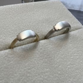 【AFFLUX(アフラックス)の口コミ】 価格が予算内であったことと、お店を見た時に指輪の種類の豊富さで好みの…