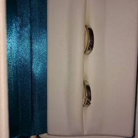 【LANVIN(ランバン)の口コミ】 デザインがシンプルで気に入りました。それと、男の人でも付けやすいデザ…