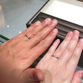 【アイプリモ(I-PRIMO)の口コミ】 ダイヤなし、シンプルなデザインのものを探していました。リング名は覚え…