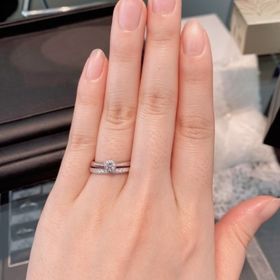 【エクセルコダイヤモンド(EXELCO DIAMOND)の口コミ】 ①エタニティリング
　せっかく買うなら「付けてるだけで気分が上がる指輪…