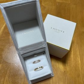 【ENUOVE(イノーヴェ)の口コミ】 デザインが主人とひと目で気に入ってしまいました！
メンズはとてもシンプ…