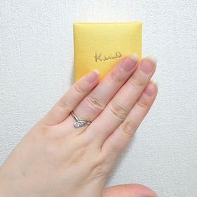 【ケイウノ ブライダル(K.UNO BRIDAL)の口コミ】 指輪のデザインに一目惚れしました。店舗に伺って他の婚約指輪も見せてい…