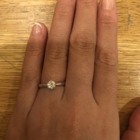 【TASAKI(タサキ)の口コミ】 シンプルだけど上品で可愛らしさのあるデザインを探していました。こちら…