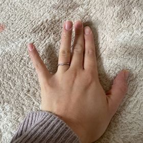 【PORTADA(ポルターダ)の口コミ】 一言で言うと直感です。一目見た時からかわいい！とずっと思っていて、た…